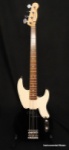 Fender Mike Dirnt signature bass