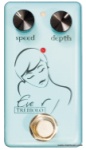 Red Witch Eve Tremolo w/Lithium Ion Cell