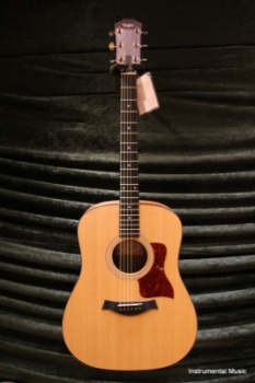 Taylor 110 Acoustic Dreadnought