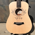 TAYLOR  Baby Taylor Signature Taylor Swift w/electronics