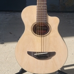 Yamaha APXT2E 3/4 Acoustic/Electric Natural