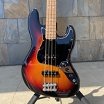 AMERICAN PERFORMER JAZZ BASS 3-Color Sunburst *Fender Factory Demo*