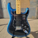 American Professional II Stratocaster Maple Neck, Dark Night Finish