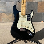 Fender American Professional II Stratocaster, Black, Maple Fretboard