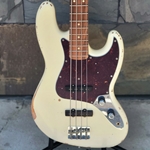 Fender 60th Anniversary Road Worn '60s Jazz Bass Olympic White
