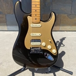 Fender American Ultra Strat HSS, Maple Neck, Texas Tea