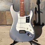 Fender Player Stratocaster, Pau Ferro, Silver