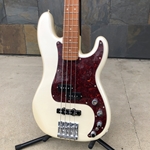 Fender Player Plus Active P Bass, Pau Ferro, Olympic White