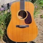Used 1997 Santa Cruz Vintage Artist Drednought Natural Acoustic Guitar with Case