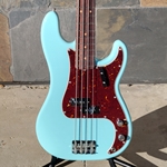 Fender American Vintage II 1960 Precision Bass®, Rosewood Fingerboard, Daphne Blue