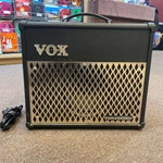 USED VOX Valvetronix VT15 Portable Amp