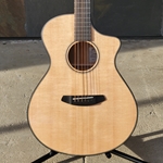 Breedlove Oregon Concert CE Sitka-Myrtlewood