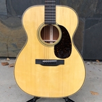 Martin Custom Shop 000 14 Fret Sinker Mahogany Back and Sides Adirondack Spruce Top Acoustic Guitar