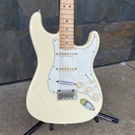 Used 2013 Fender American Standard Stratocaster Olympic White with Hard Case
