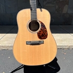 Used Larrivee D-09 Drednought Monkeypod with Case