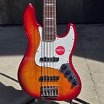 Squier Classic Vibe™ Active '70s Jazz Bass® V, Laurel Fingerboard, White Pearloid Pickguard, Sienna Sunburst