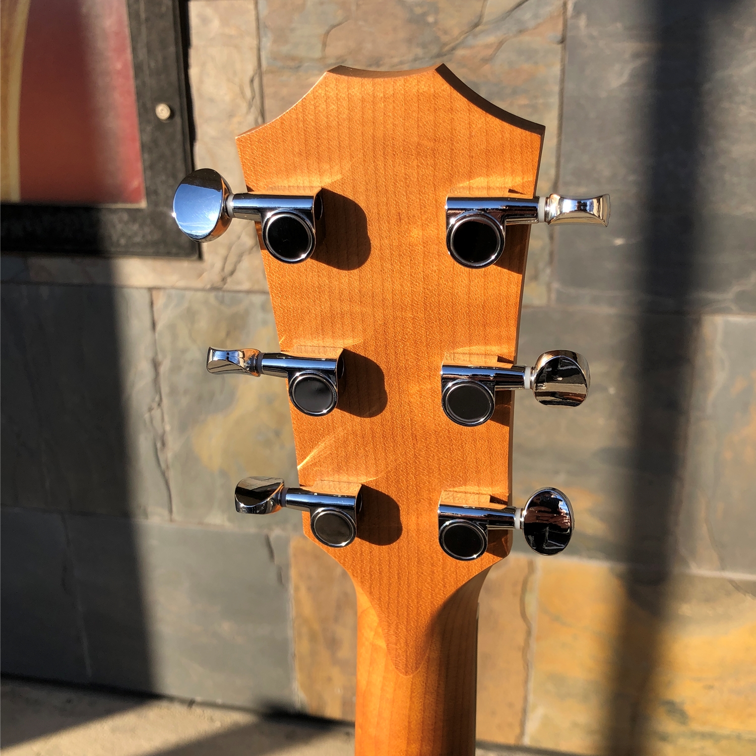 Instrumental Music - Taylor Big Baby Taylor Acoustic with Bag