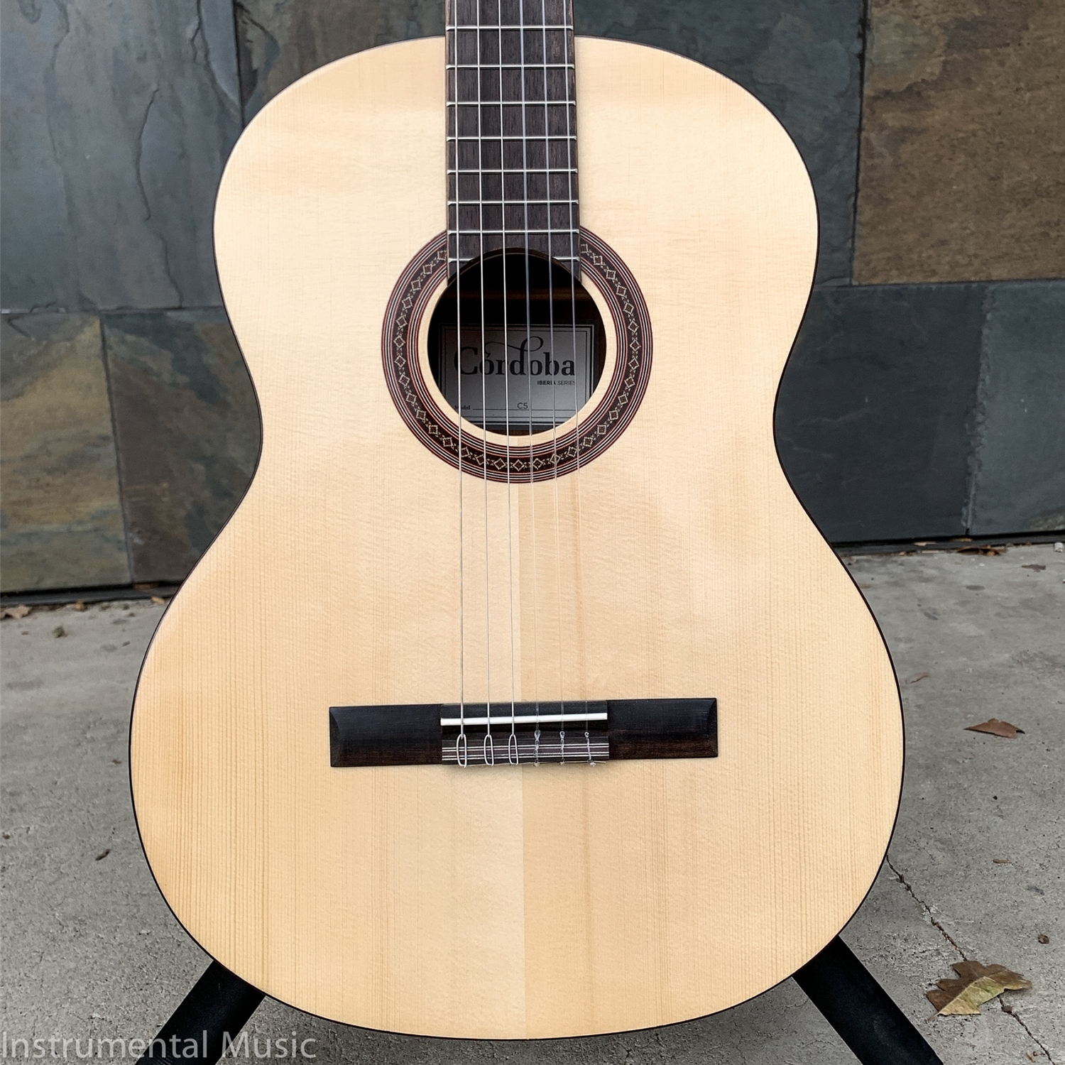 Cordoba c5 ce spruce hotsell