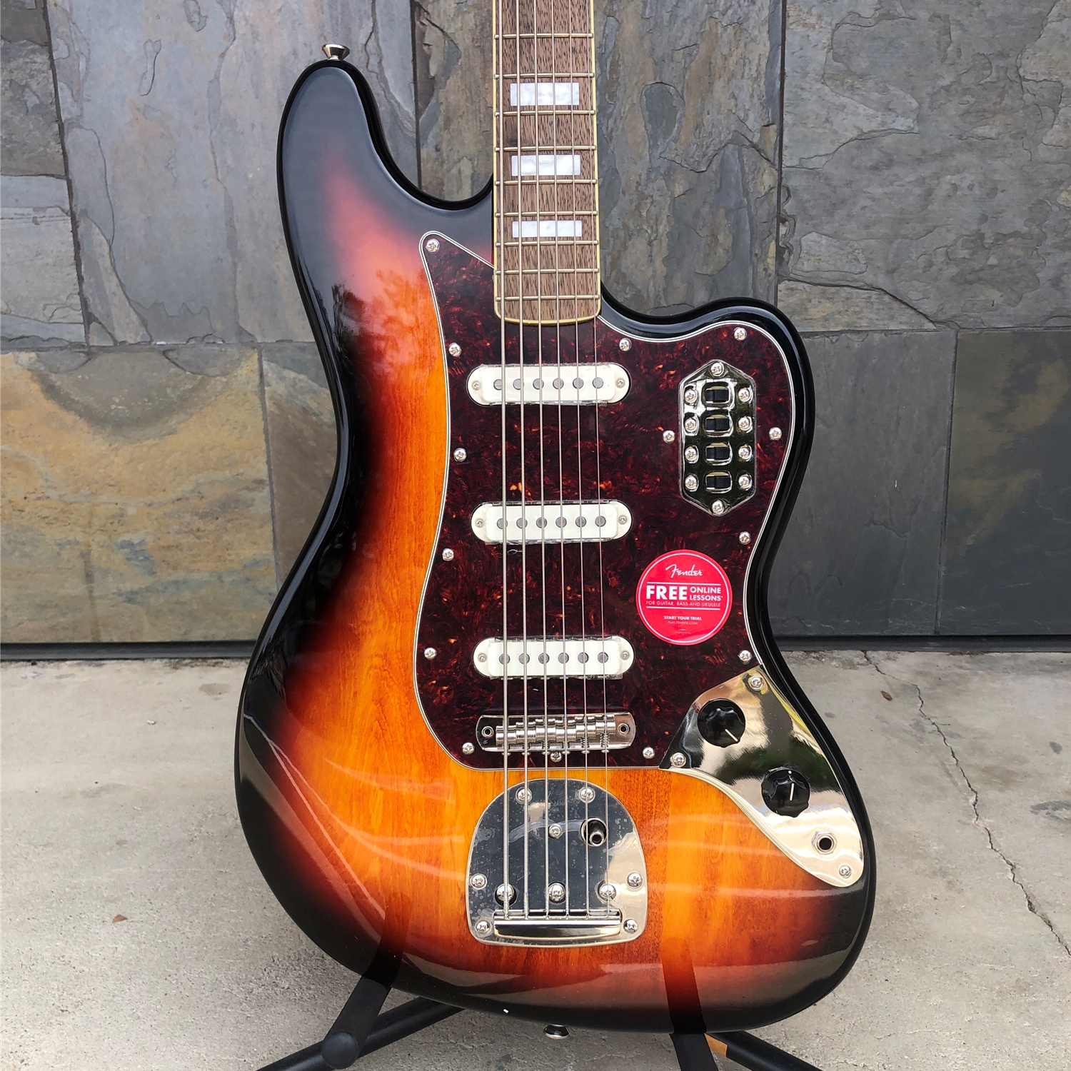 Instrumental Music - CLASSIC VIBE BASS VI 3-Color Sunburst