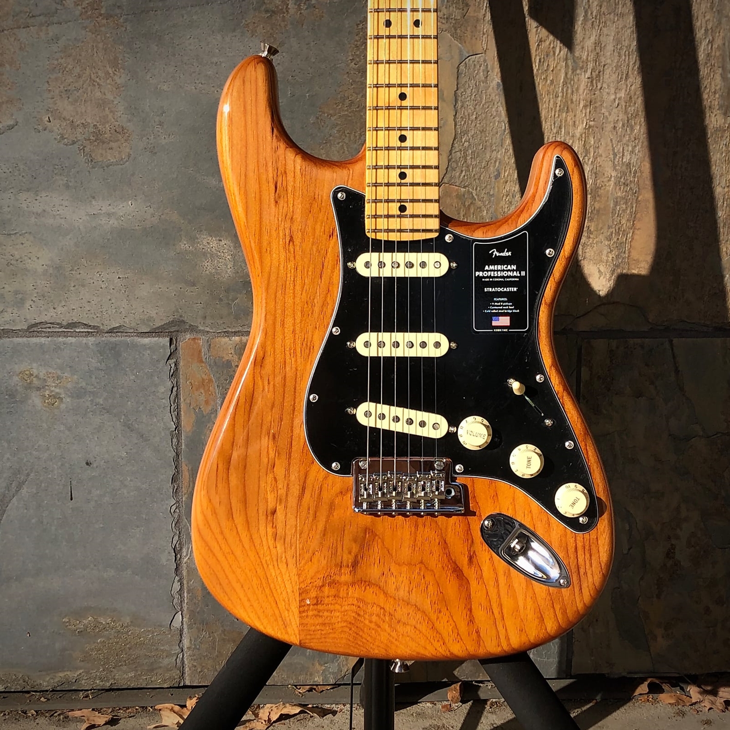 Mutilar Comorama fiabilidad Instrumental Music - Fender American Pro II Stratocaster, Maple Neck,  Roasted Pine Finish