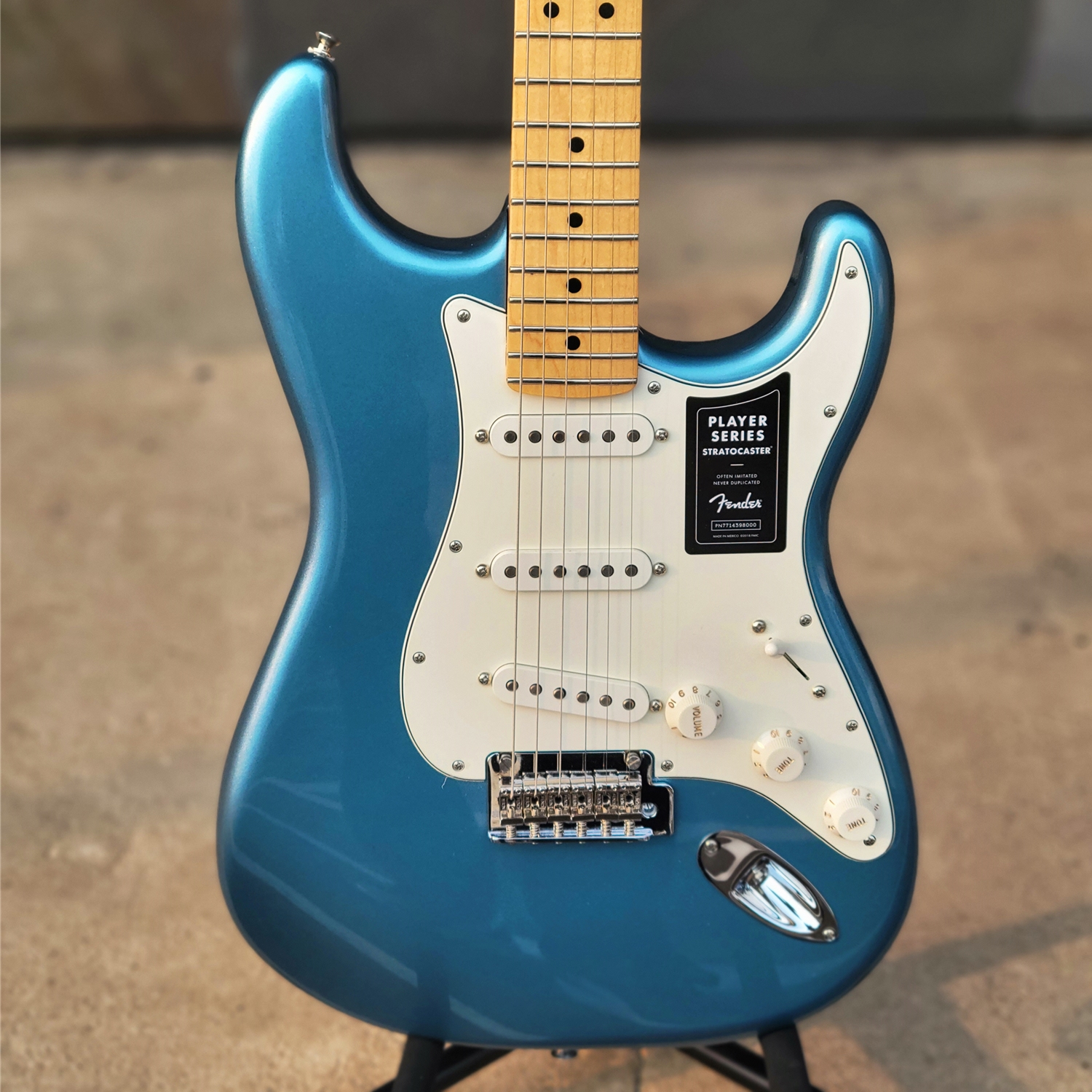 Fender Player Stratocaster, Maple Fingerboard, Tidepool Blue Right Hand SSS