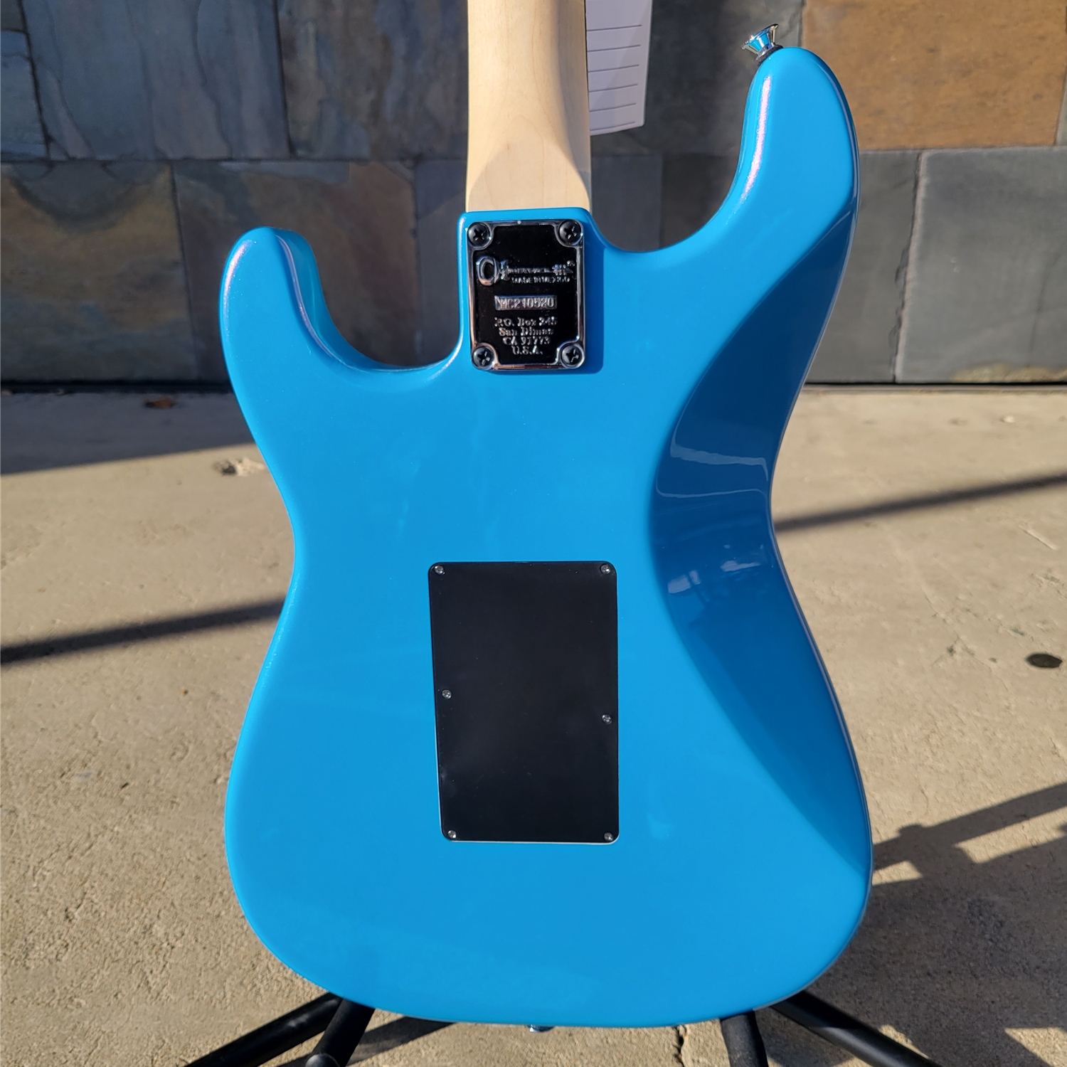 Instrumental Music - Charvel Pro-Mod So-Cal Style 1 Robin's Instrumental Music - Charvel Pro-Mod So-Cal Style 1 Robin's