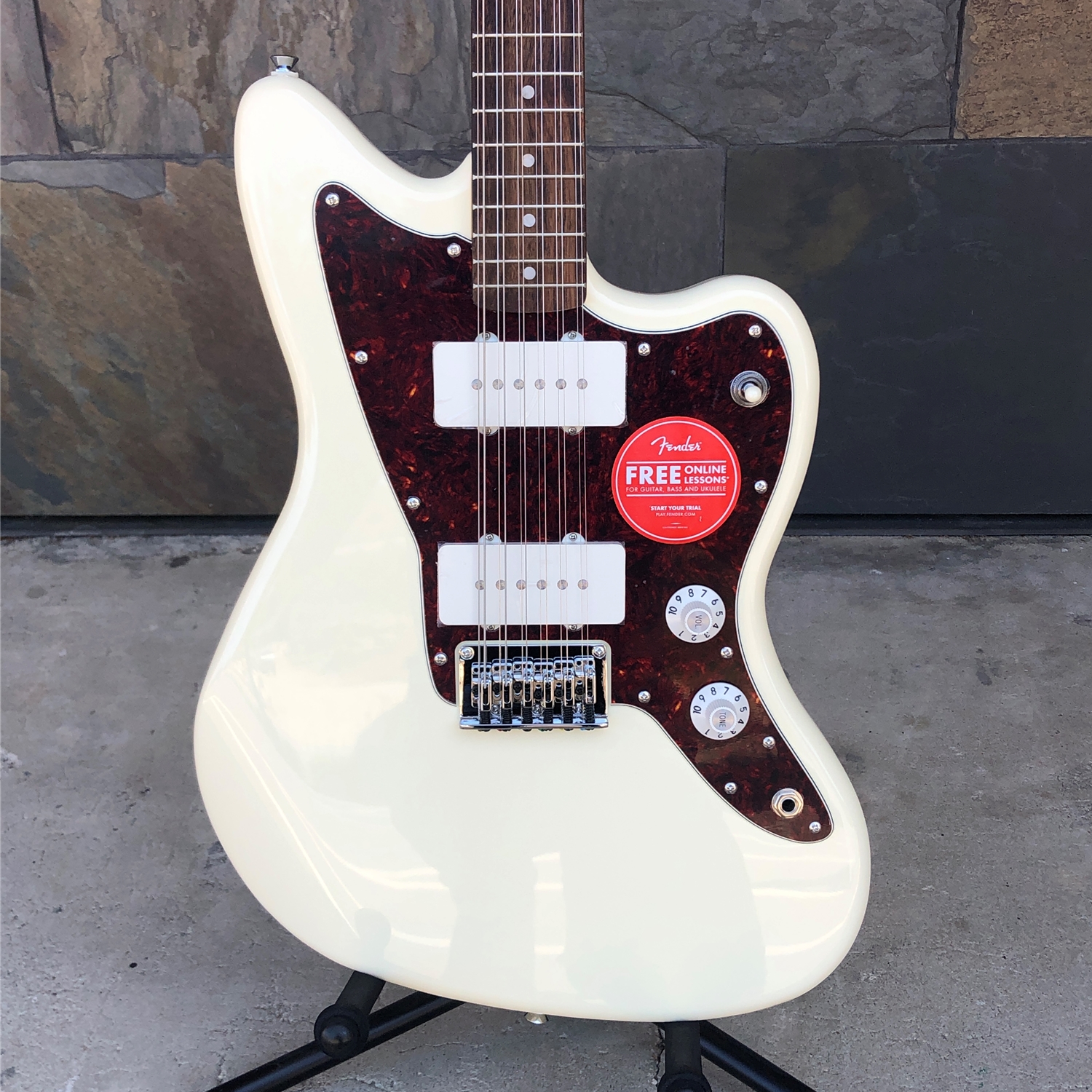 Squier Paranormal Jazzmaster® XII, Laurel Fingerboard, Tortoiseshell Pickguard, Olympic White