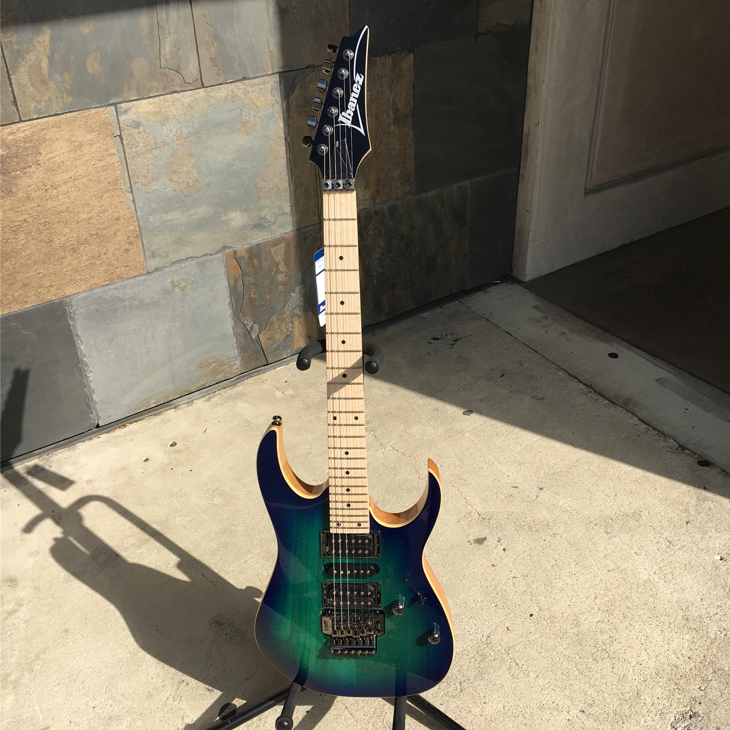 Instrumental Music - Ibanez RG470AHM