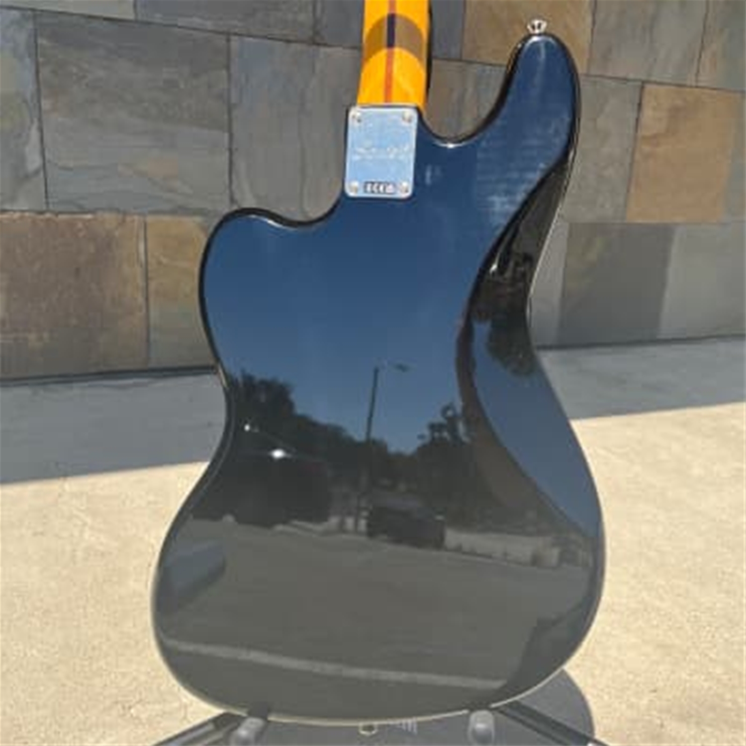 Squier BassⅥ ブラック Squier Classic Vibe Bass VI Guitar - Black | Sweetwater