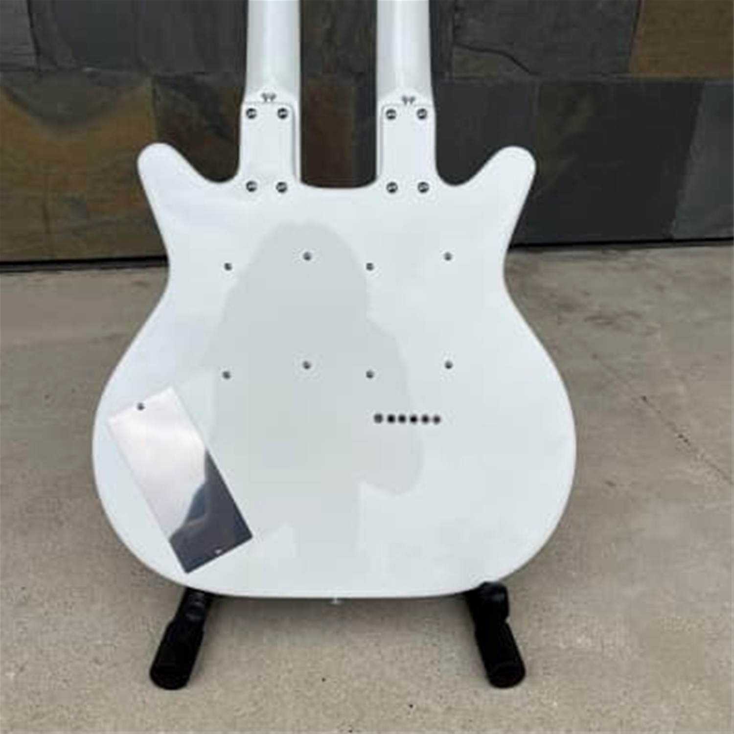 Instrumental Music - Danelectro 6/12 Doubleneck White Pearl