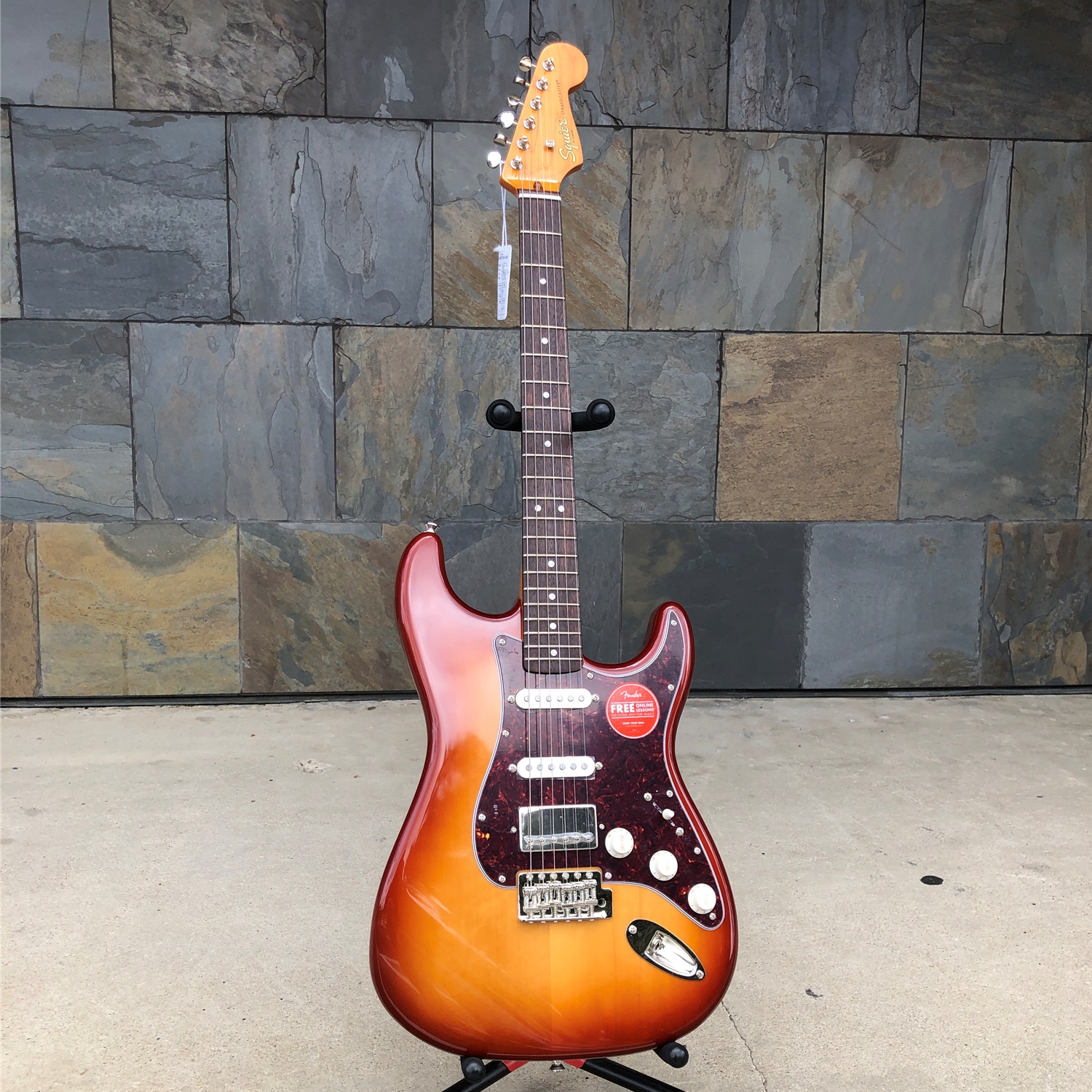 Instrumental Music - Squier Limited Edition Classic Vibe