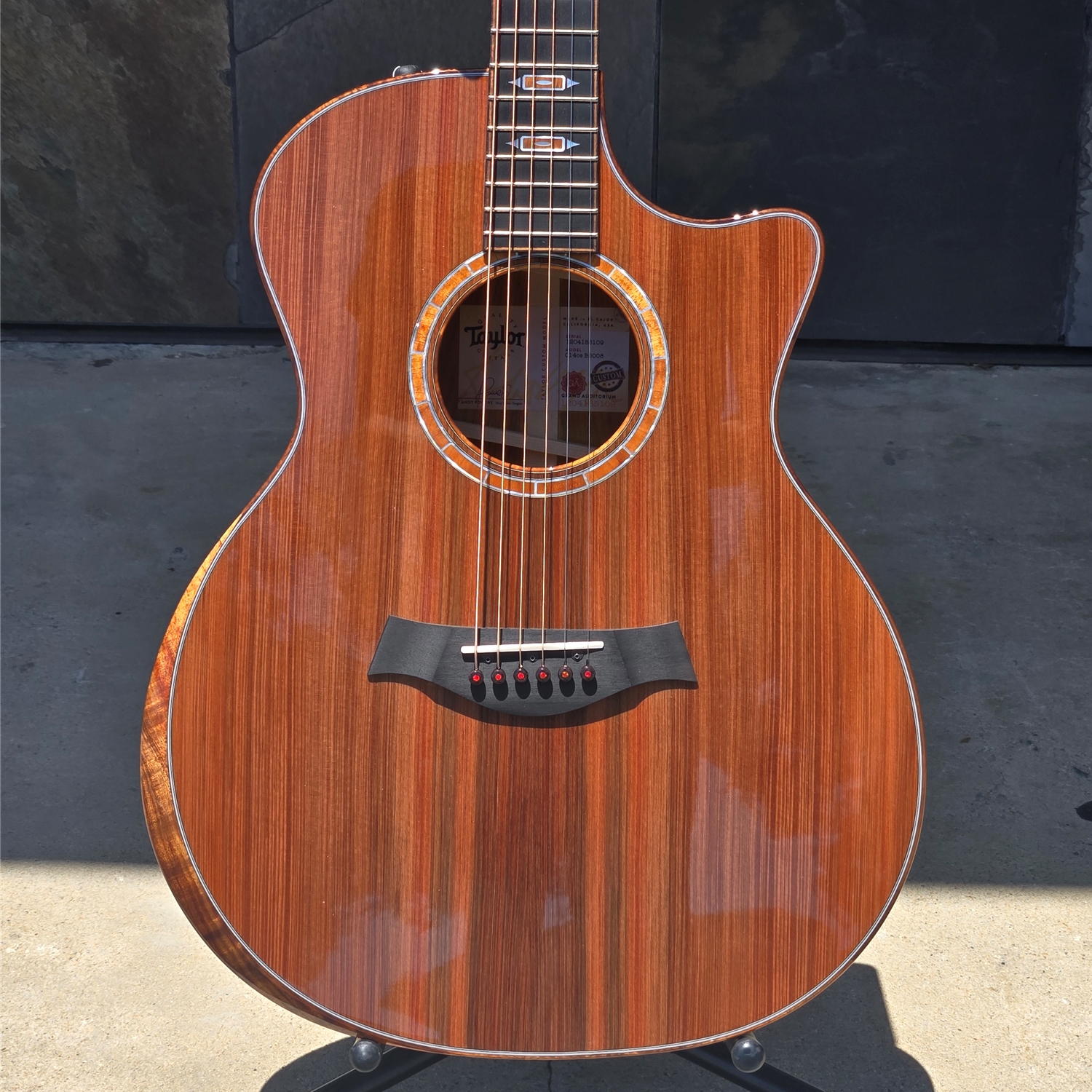 Taylor 2025 Custom #08 Sequioa Grand Auditorium, Sinker Redwood/Cocobolo