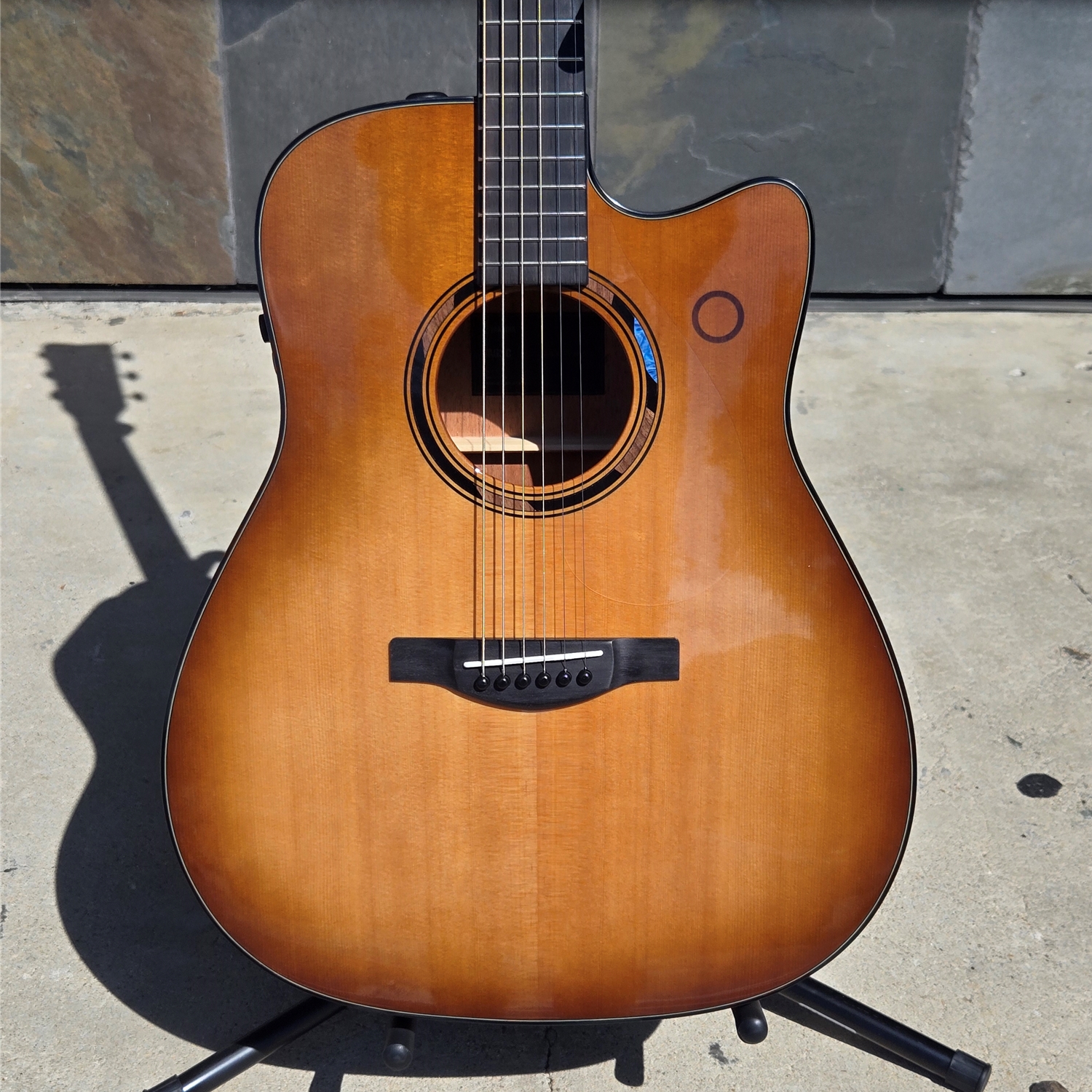 Yamaha TAG3 C TransAcoustic Guitar Sand Burst