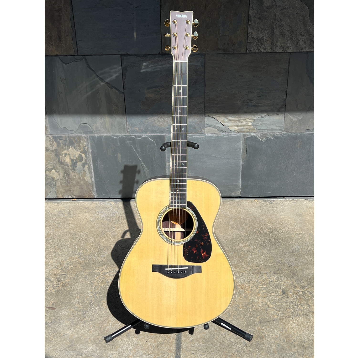 Instrumental Music - Yamaha LS16HB Rosewood Small Body Acoustic