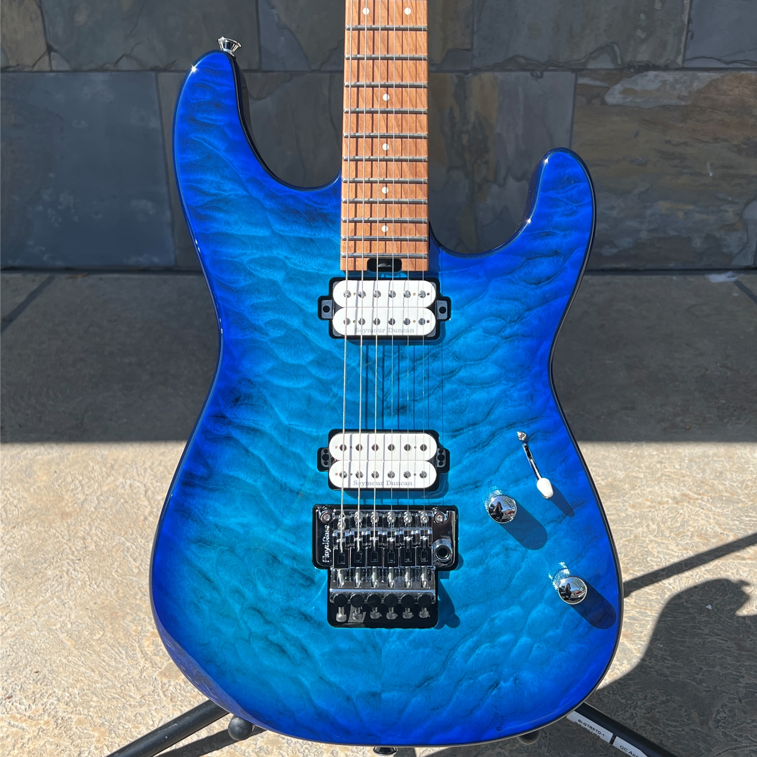 Charvel Pro-Mod Plus San Dimas® Style 1 HH FR CM, Carmalized Maple Fingerboard, Chlorine Burst