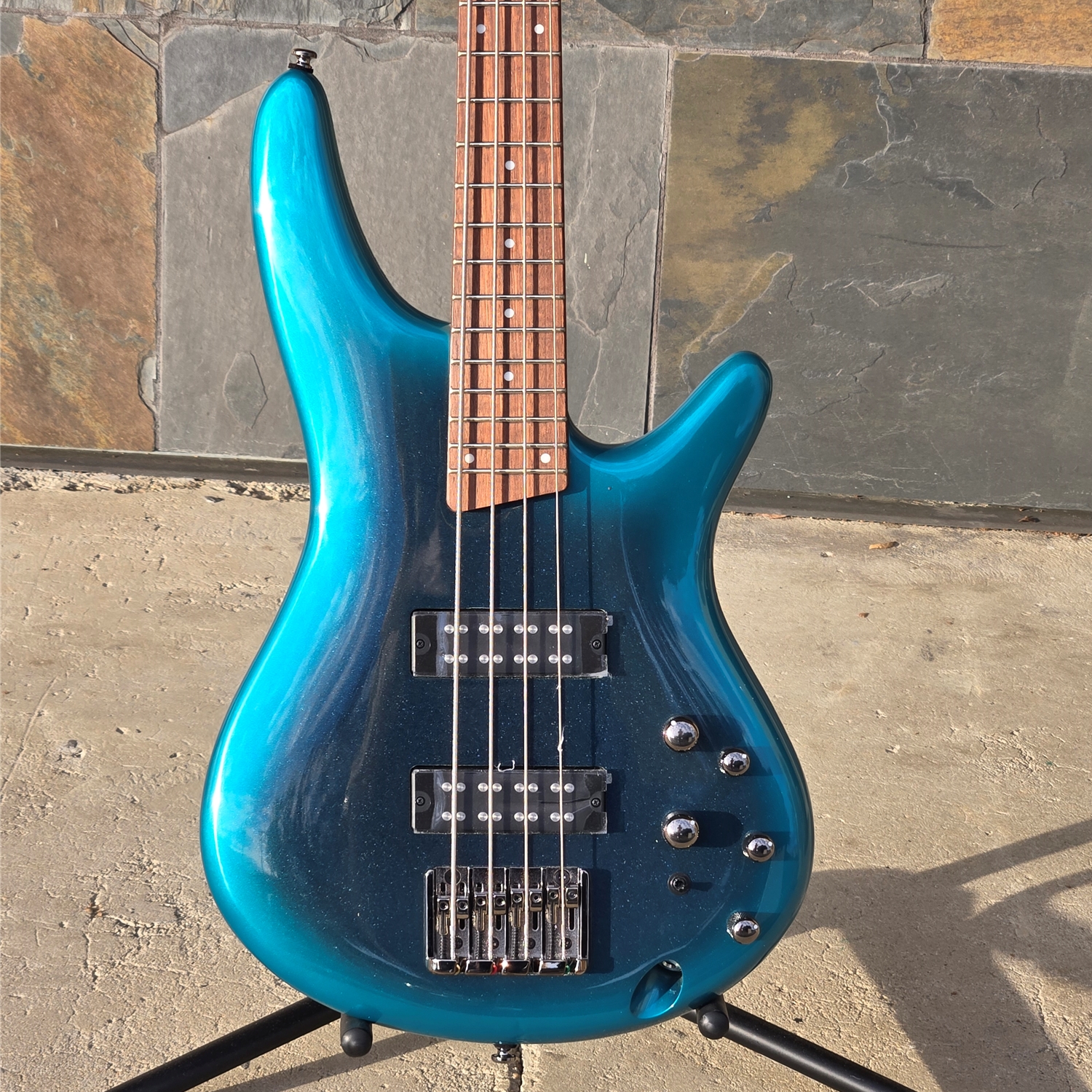 Ibanez SR300E Bass Cerulean Aura Burst