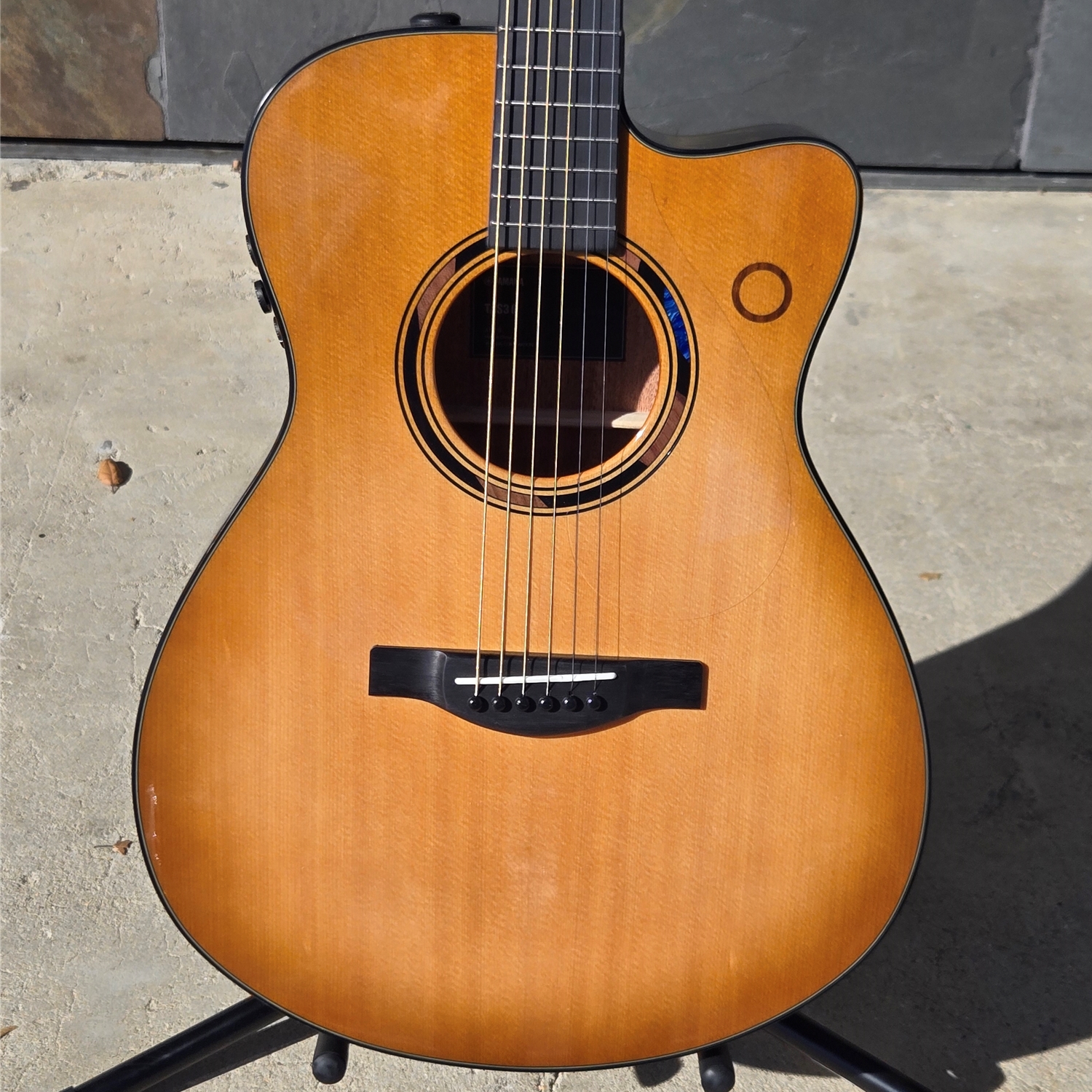 Yamaha TAS3 C TransAcoustic Guitar (2nd Gen) Sandburst