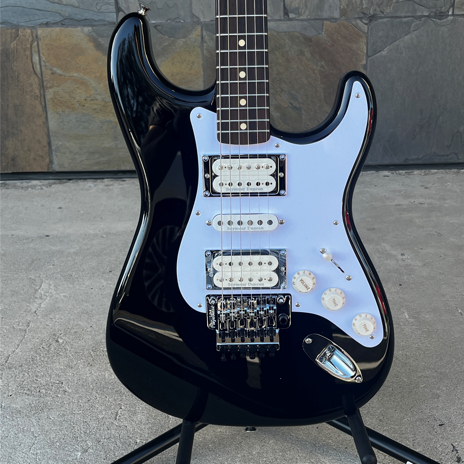 Fender Limited Edition 50th Anniversary Dave Murray Stratocaster®, Rosewood Fingerboard, Black