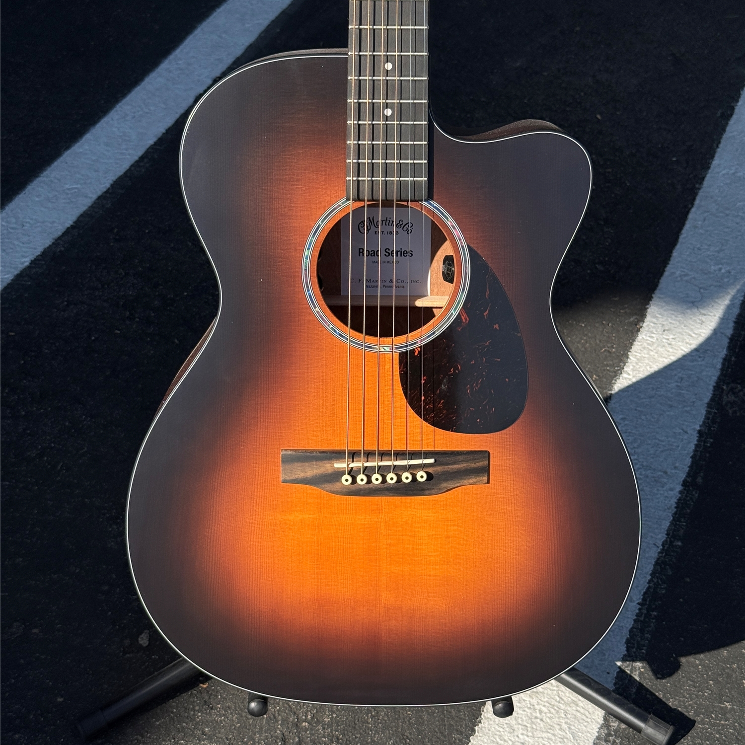 Martin OMC-10E Modern Electric Acoustic