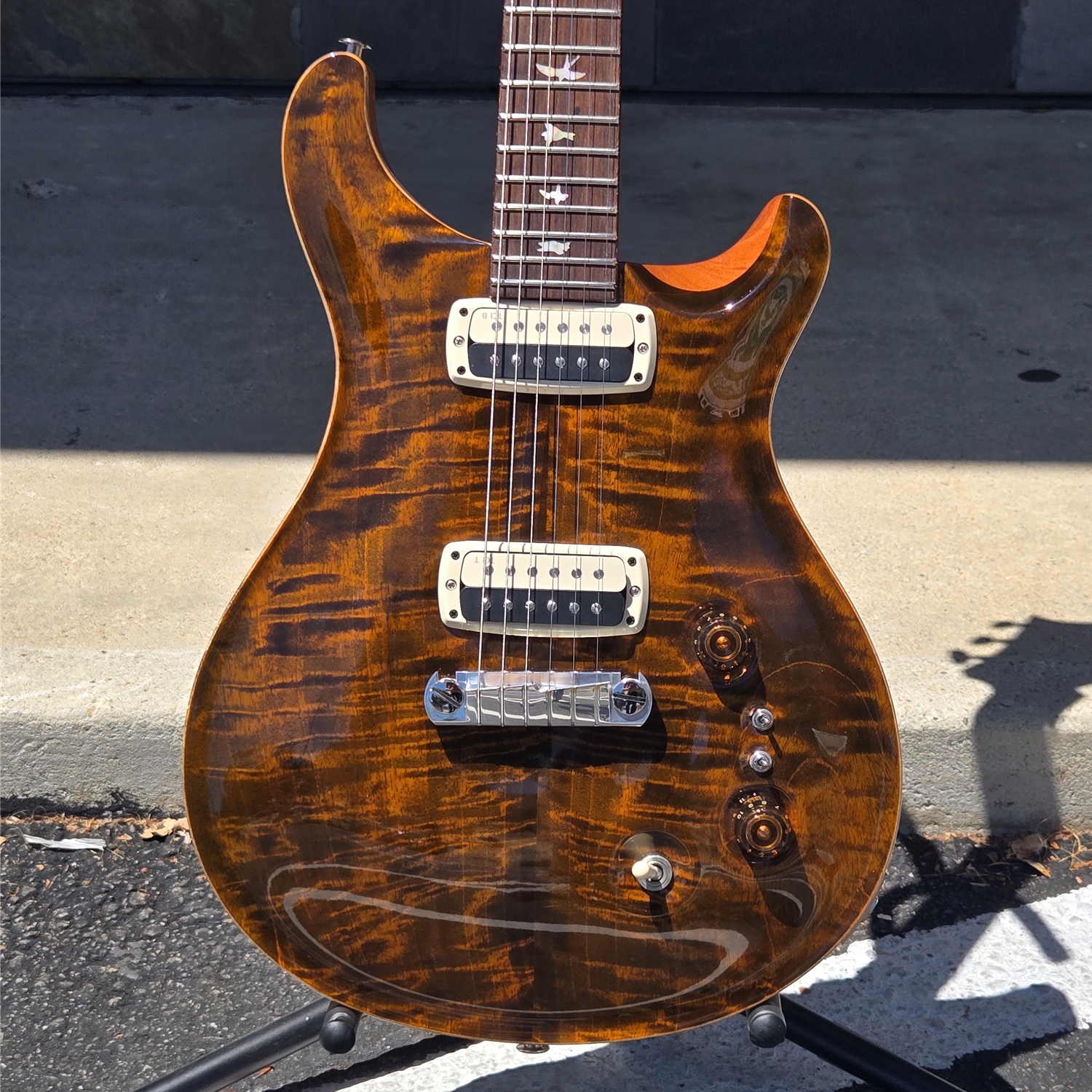 PRS Paul's Limited, Flame Mango Top, Tiger Eye