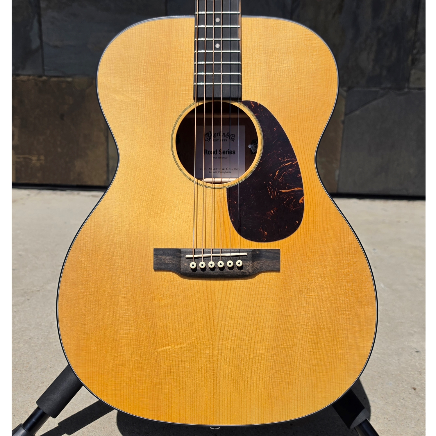 Martin 000-10E Retro