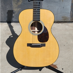 Martin OM-21 Solid Rosewood wtih Scalloped Bracing