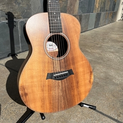 Taylor GS Mini-E Koa, with Softcase