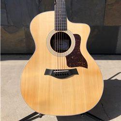 Taylor 214ce, Spruce Top, Rosewood Back and Sides