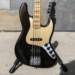 Fender American Ultra Jazz Bass, Maple Neck with Binding, Texas Tea Finish