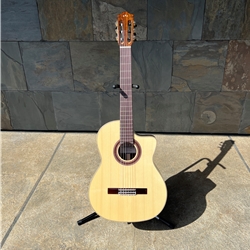 Cordoba GK Studio Negra Gypsy King Acoustic Electric
