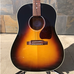 Gibson J-45 Standard, Vintage Sunburst