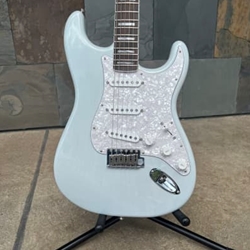 Fender Kenny Wayne Shepherd Stratocaster, Rosewood, Transparent Faded Sonic Blue
