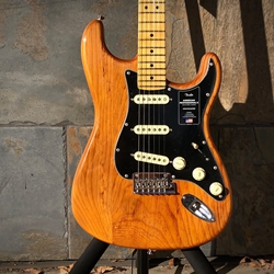 Fender American Pro II Stratocaster, Maple Neck, Roasted Pine Finish