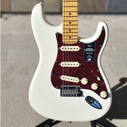 Fender American Professional II Stratocaster, Maple Neck, Olympic White